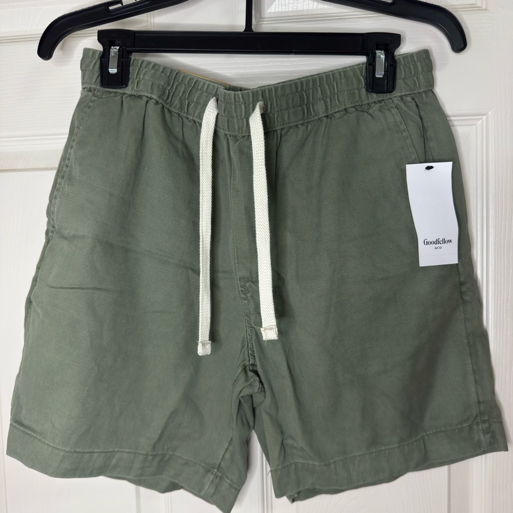 Goodfellow & Co Men's Green Casual Shorts